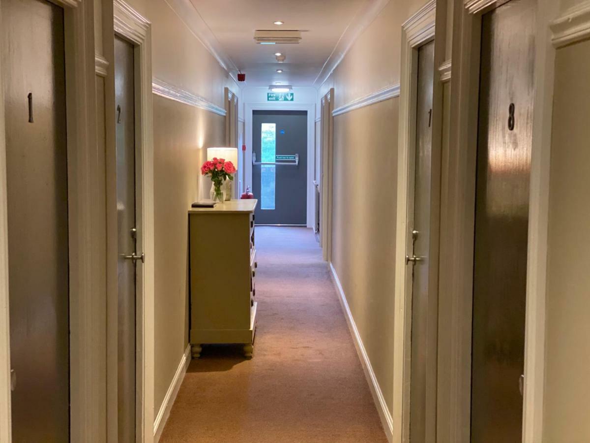 Auld Mill House Hotel ダンファームリン エクステリア 写真